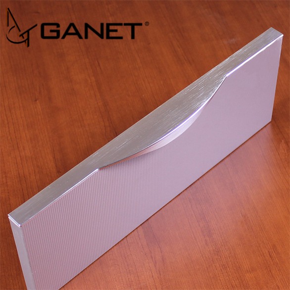 Aluminium Handle E1056